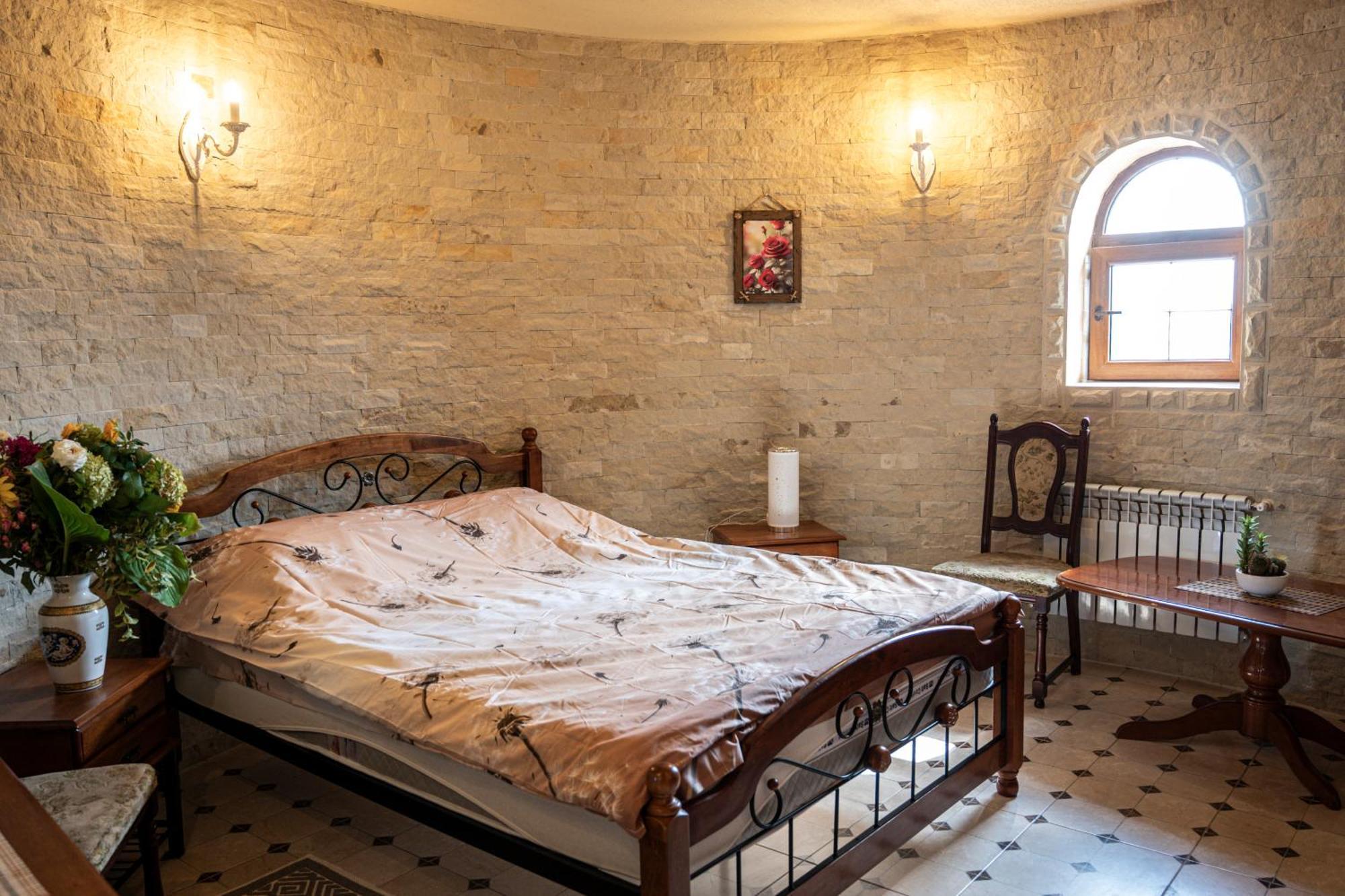 Ivancea Castel Unghern מראה חיצוני תמונה