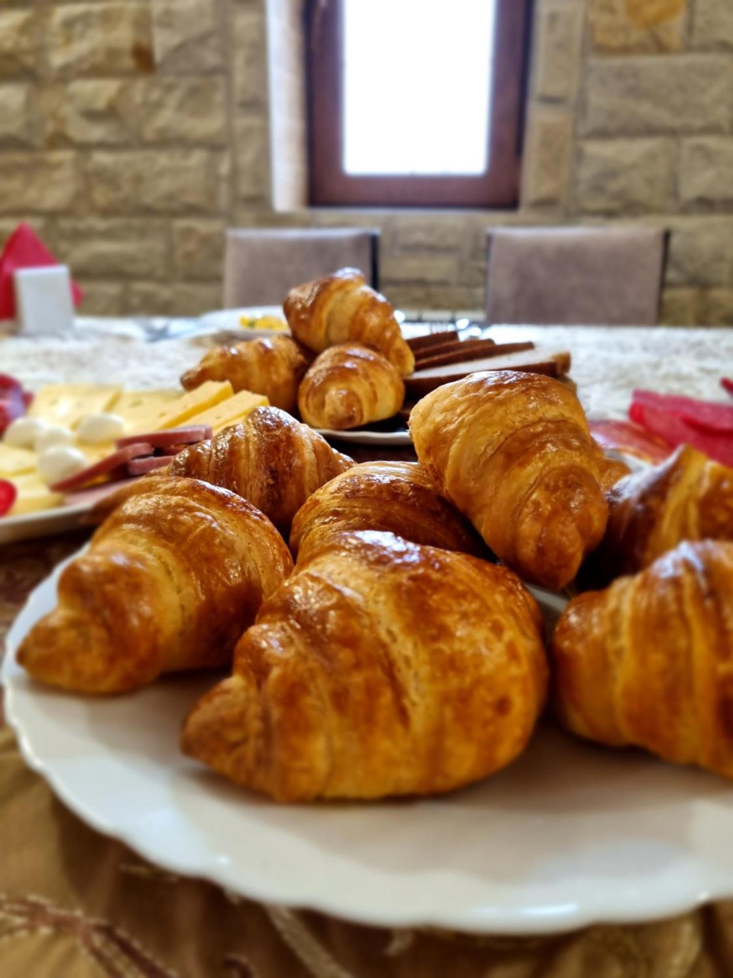 Ivancea Castel Unghern מראה חיצוני תמונה